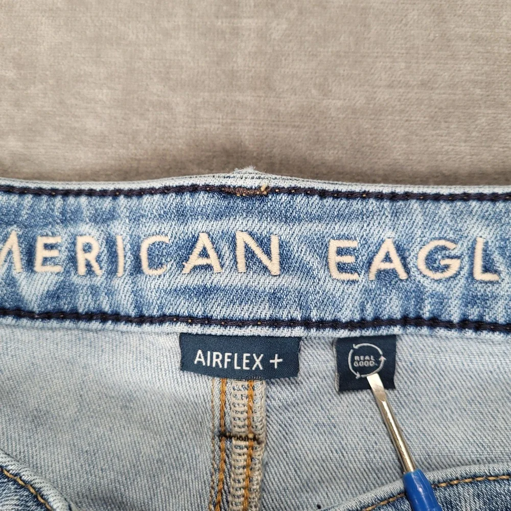 American Eagle Jeans Mens Actual Size 38x29 Light Blue Airflex+ Distressed Denim